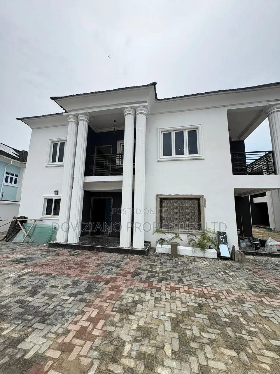 3bdrm Duplex in Lekki Phase 1 for rent in Lekki Phase 1