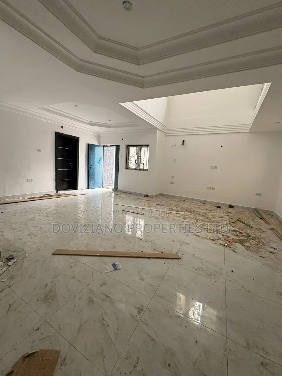 3bdrm Duplex in Lekki Phase 1 for rent in Lekki Phase 1