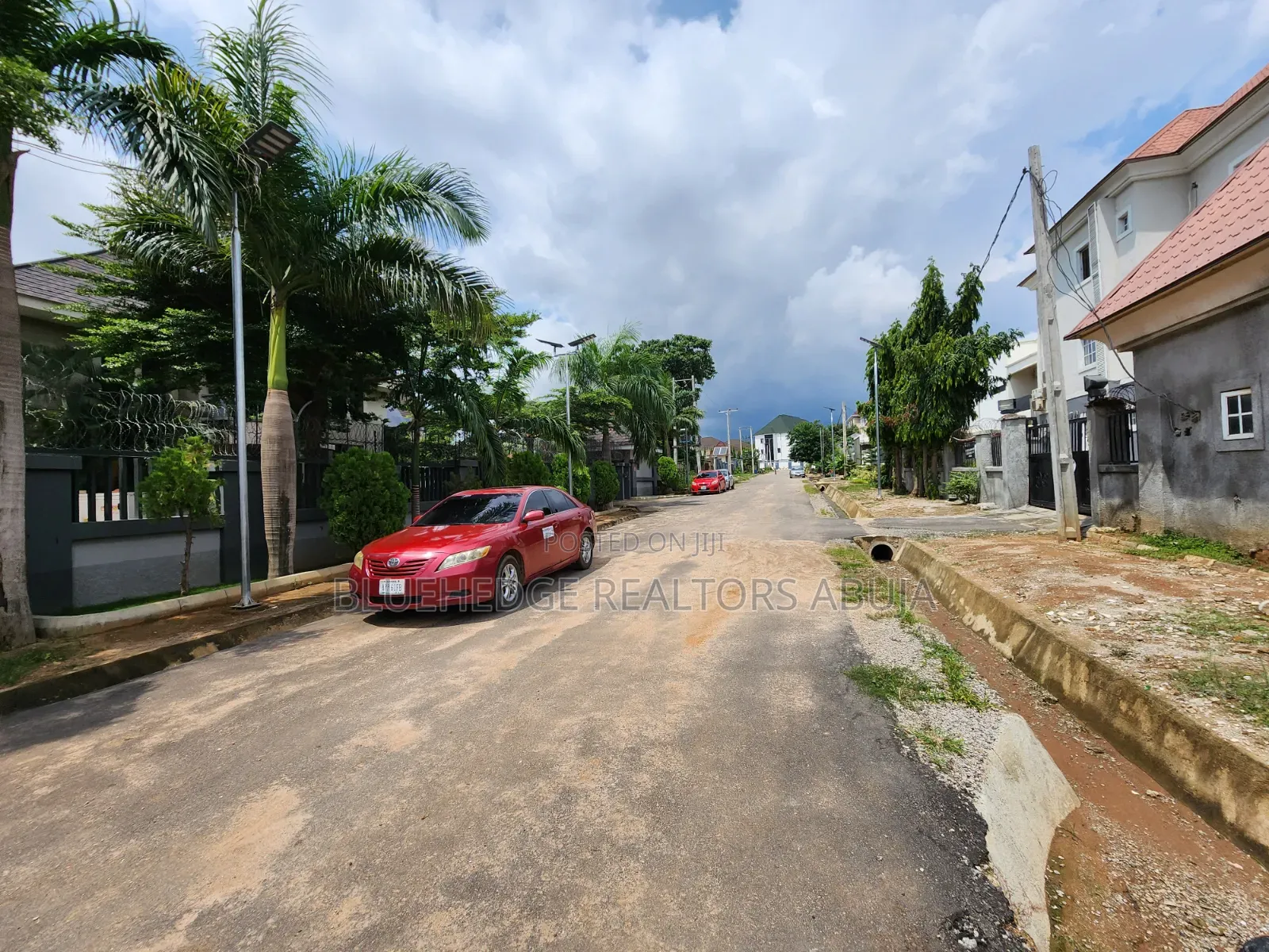4bdrm Duplex in Kado for sale in Kado