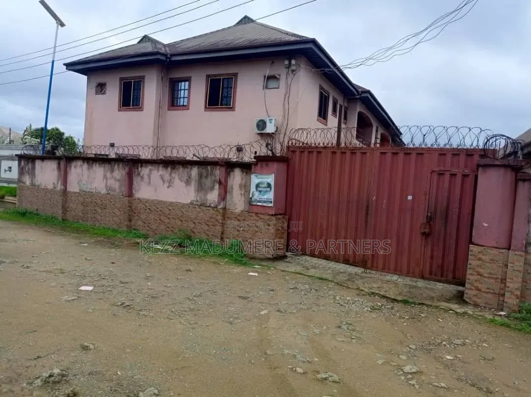 6bdrm Block of Flats in Ada George Port, New Layout for sale in New Layout
