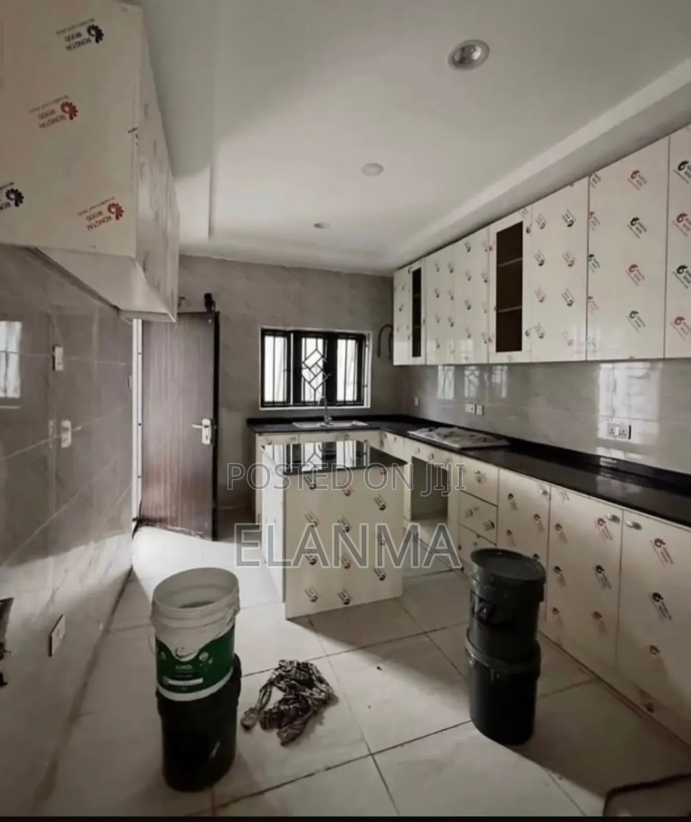 4bdrm Duplex in Life Camp for sale in Life Camp