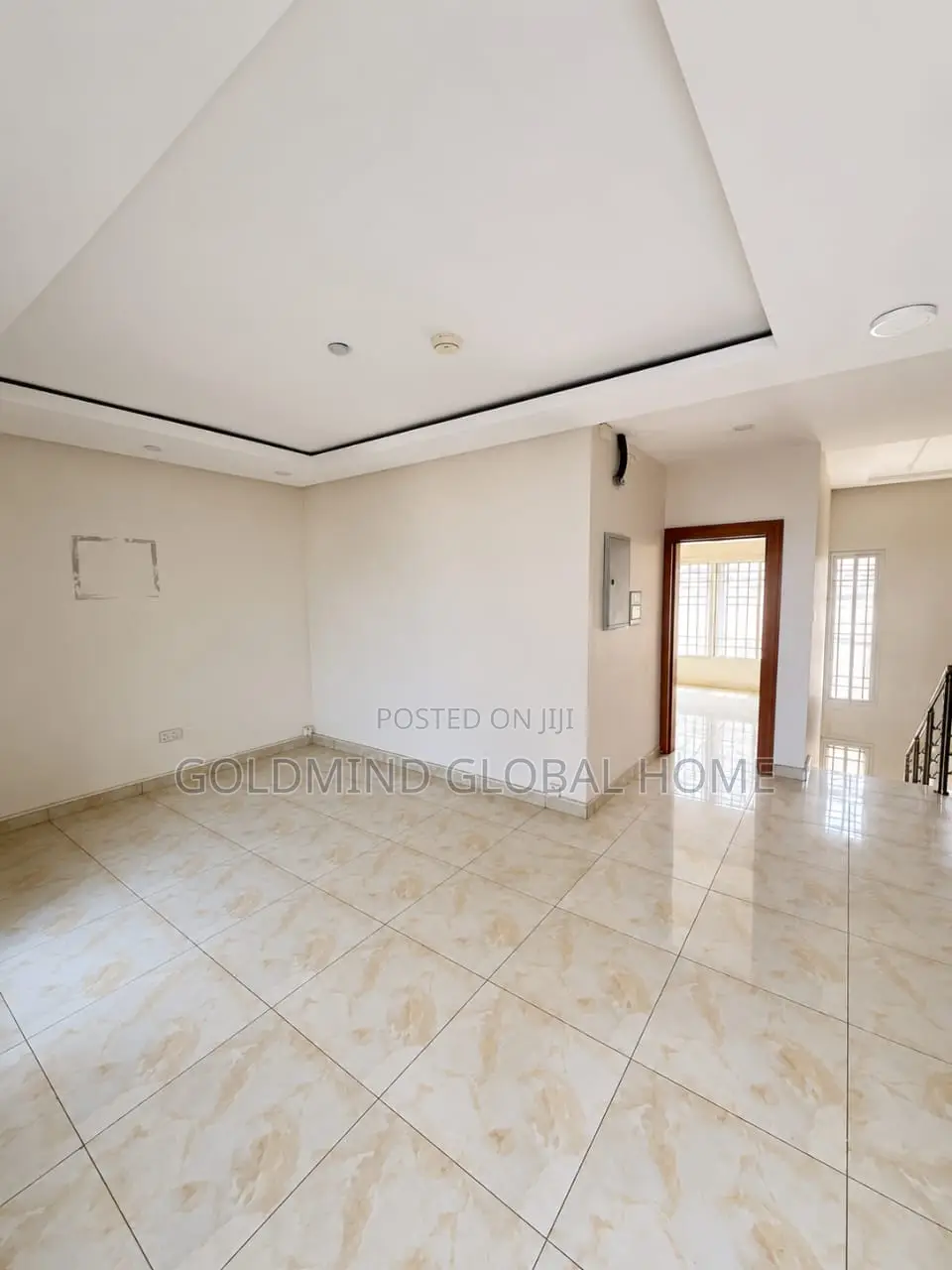 2bdrm House in Lugbe District. for sale in Sabon Lugbe