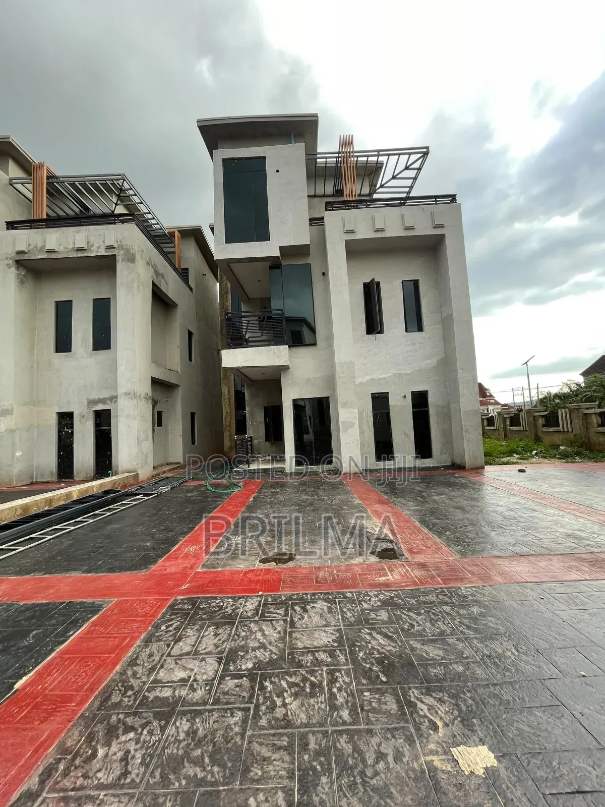 4bdrm Duplex in Kado for sale in Kado