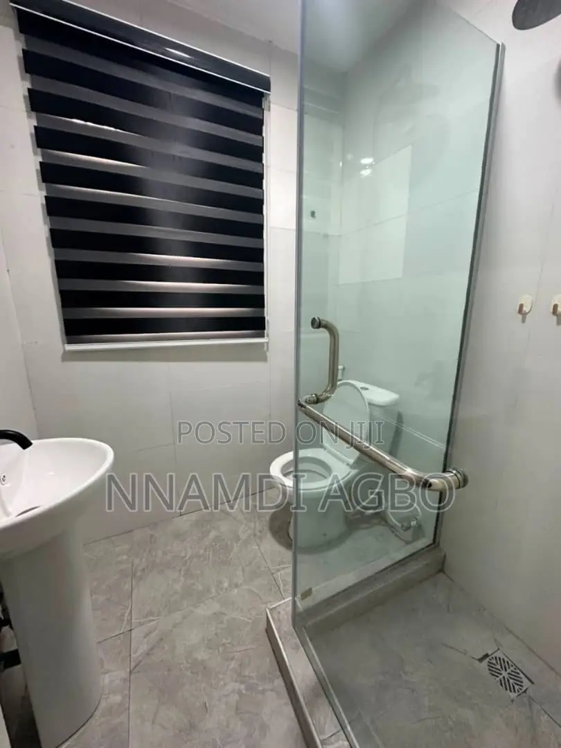 Furnished Studio Apartment in Lekki Phase 1 for rent in Lekki Phase 1