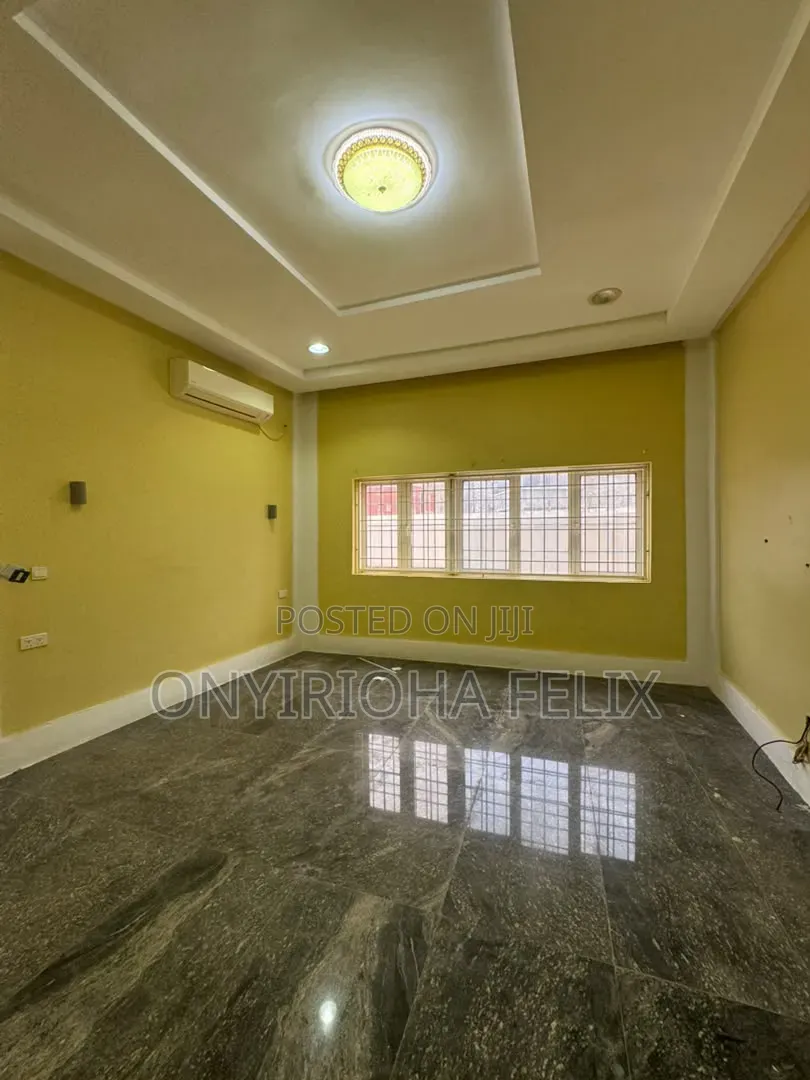 5bdrm Duplex in Kado for rent in Kado