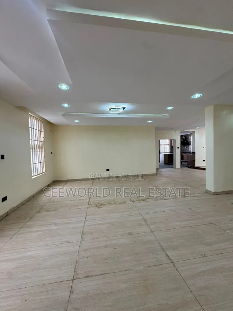 4bdrm Duplex in Ikolaba Gra, Agodi for rent in Agodi