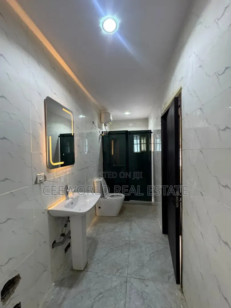 4bdrm Duplex in Ikolaba Gra, Agodi for rent in Agodi