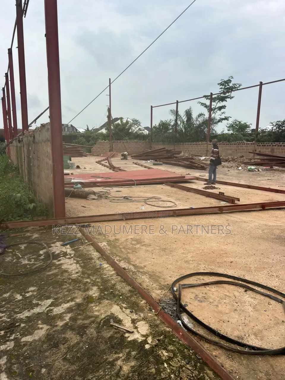 For Sale : Fenced 11 Plots at Ibb Phase 2 , Umuahia, Abia State in Umuahia