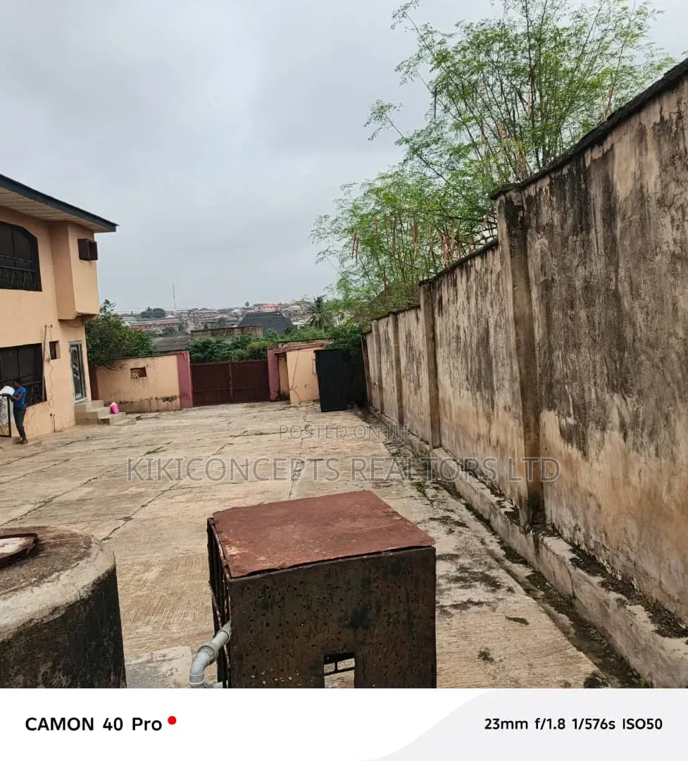 4bdrm Block of Flats in Olubadan Estate, Ibadan for sale in Ibadan