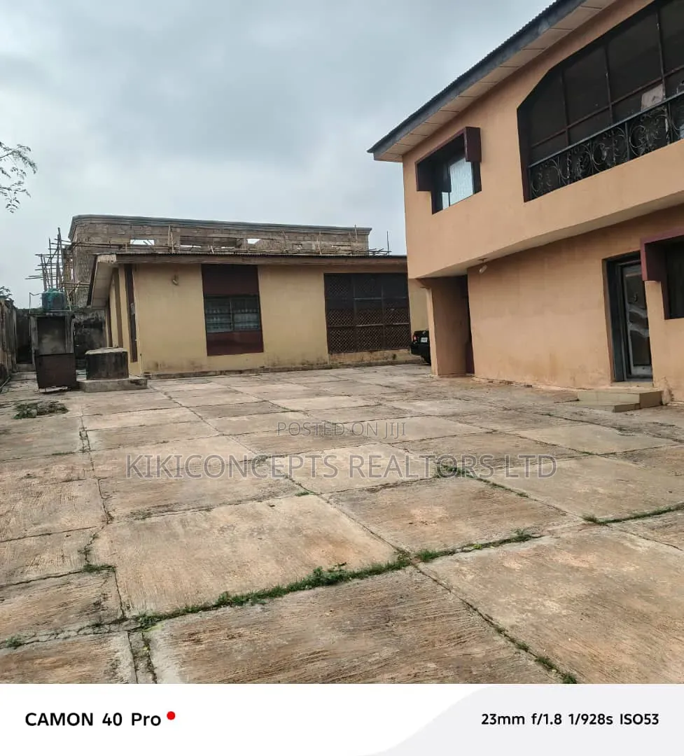 4bdrm Block of Flats in Olubadan Estate, Ibadan for sale in Ibadan