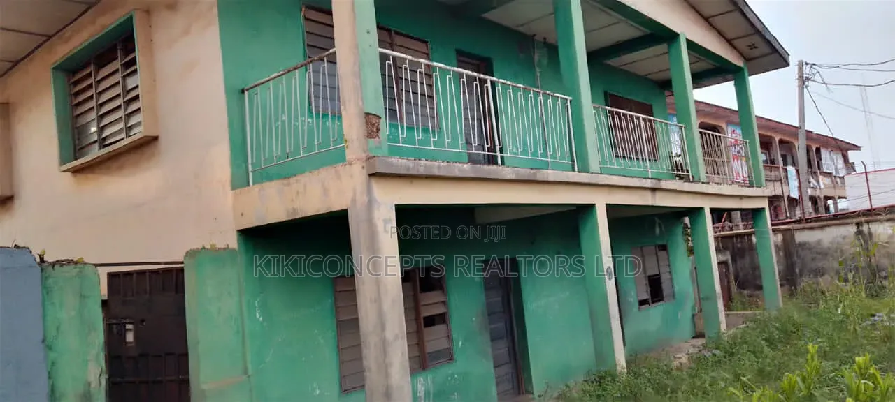 8bdrm Block of Flats in Challenge, Ibadan for sale in Ibadan