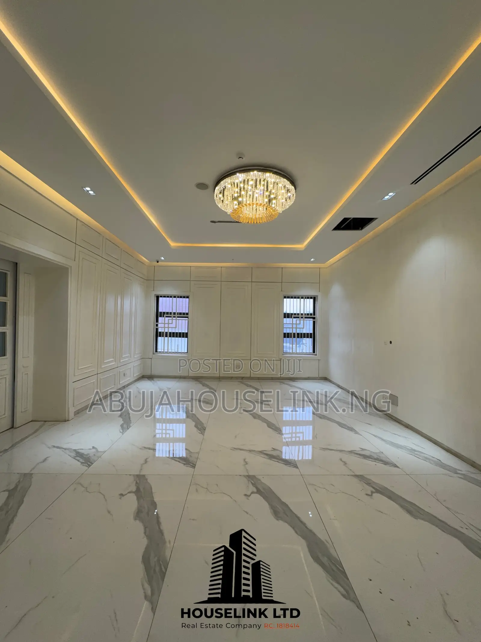 8bdrm Mansion in Maitama Main Abuja for sale in Maitama