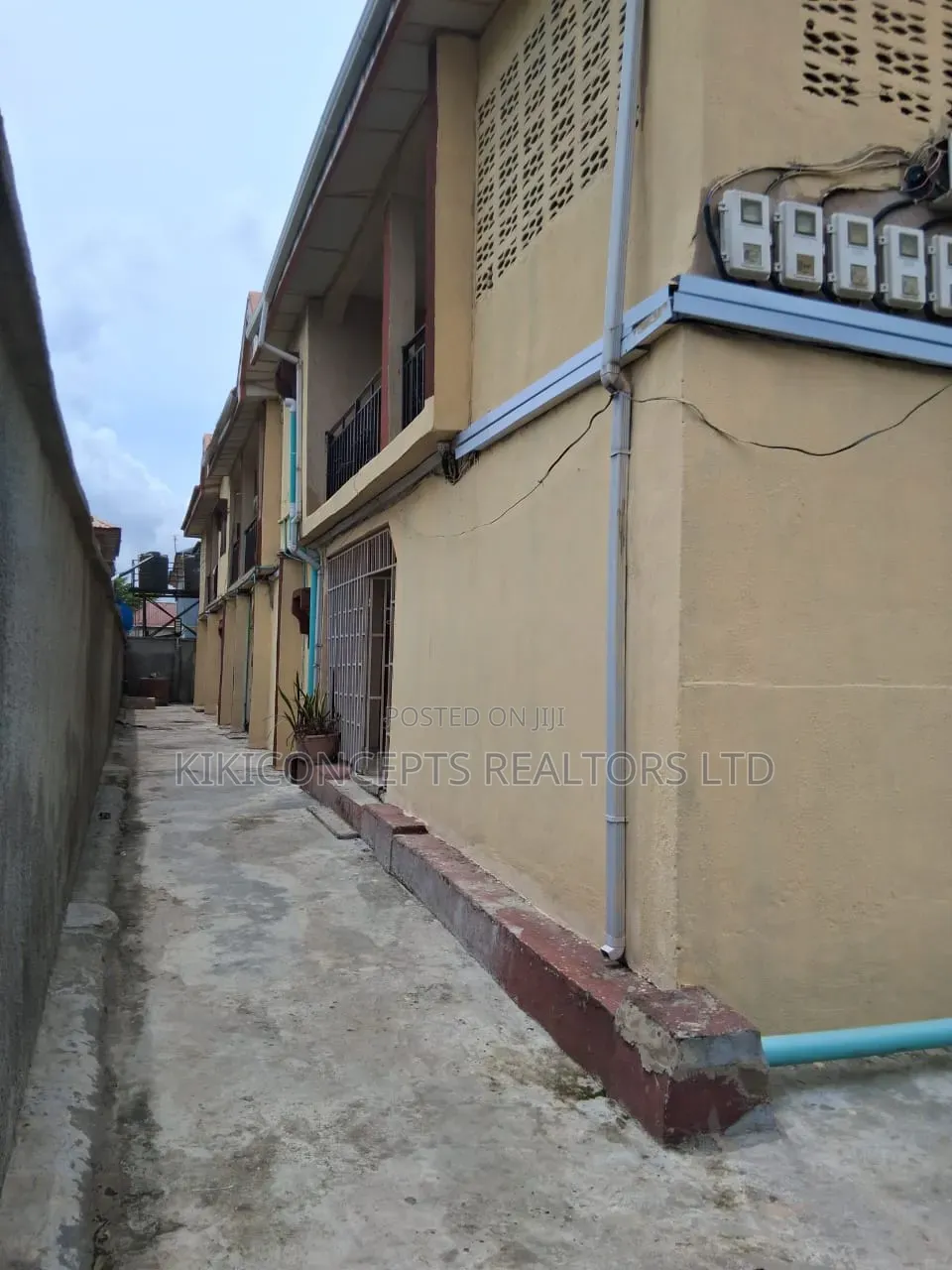 3bdrm Block of Flats in Liberty Estate, Festac for sale in Festac