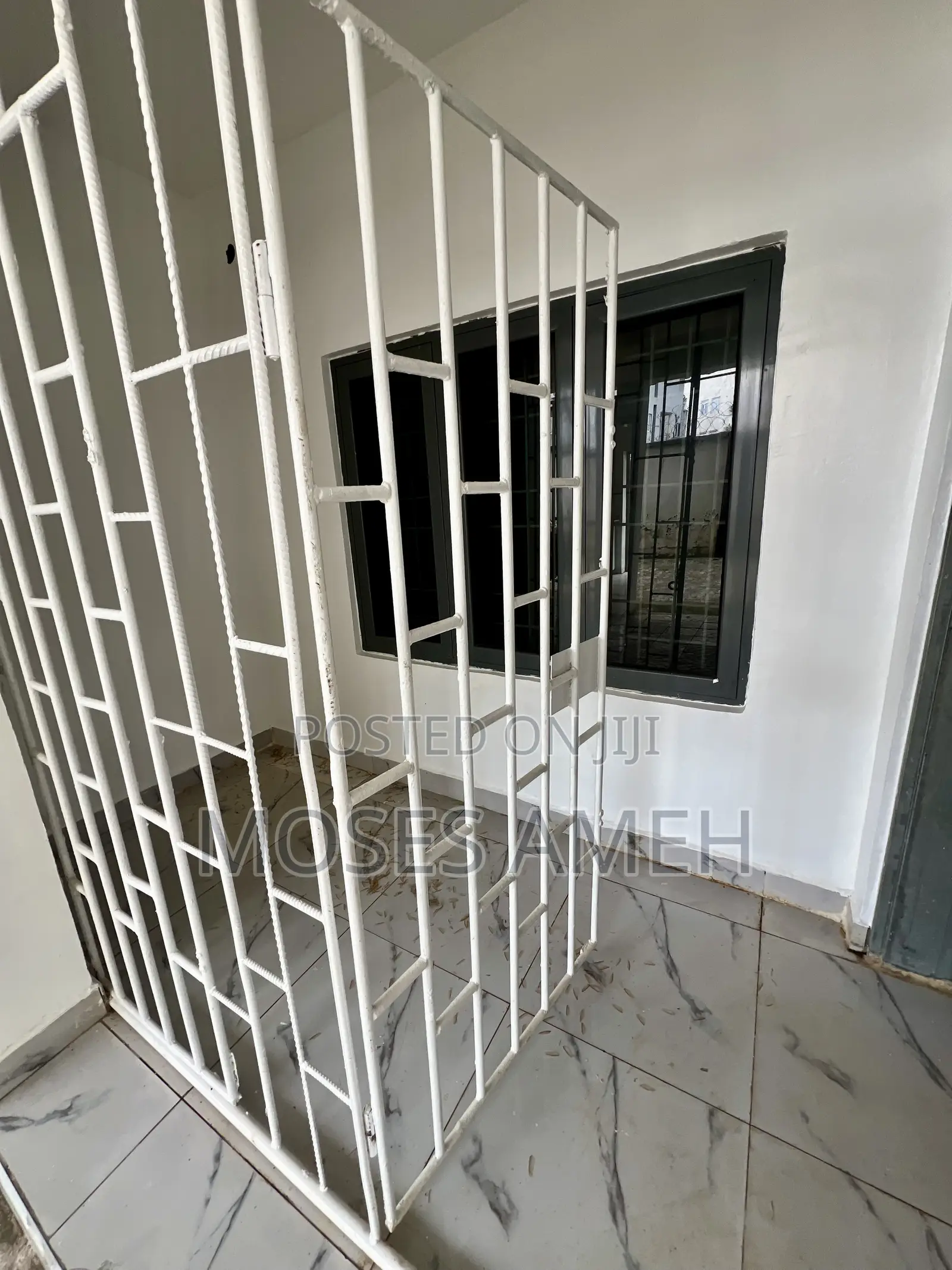 3bdrm Block of Flats in Wuye for sale in Wuye