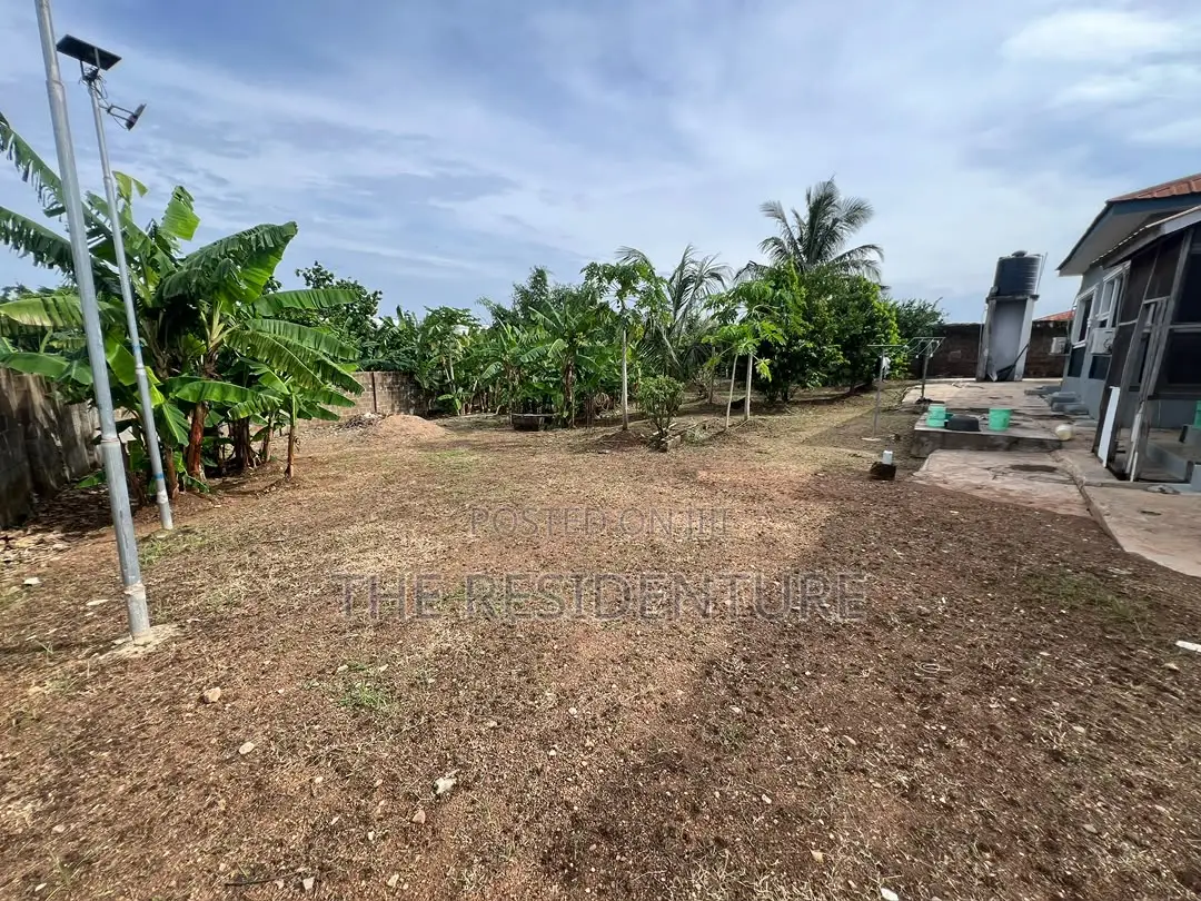 Premium Land for Sale in Oluyole Estate
