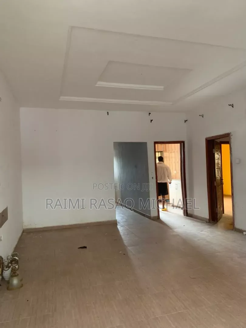Furnished 2bdrm Apartment in Otunla, Lakowe for rent in Lakowe