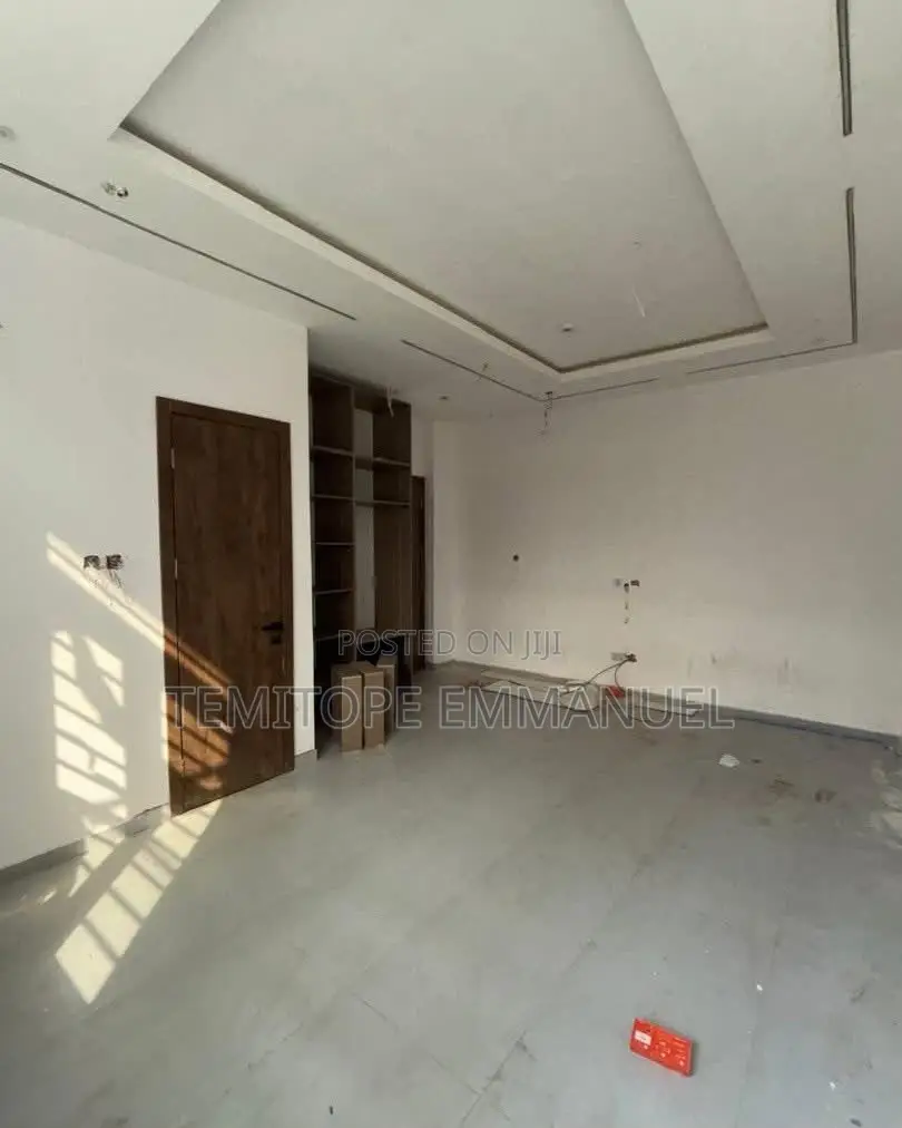 Furnished 3bdrm Apartment in Ikeja GRA for sale in Ikeja GRA