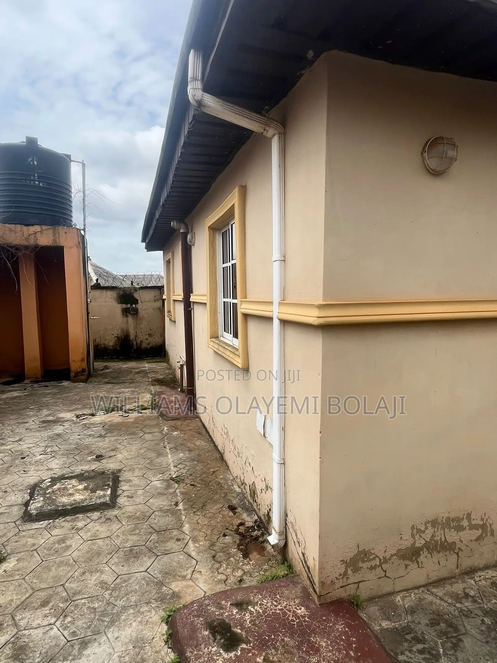 3bdrm Block of Flats in Ado-Odo/Ota for sale in Ado-Odo/Ota
