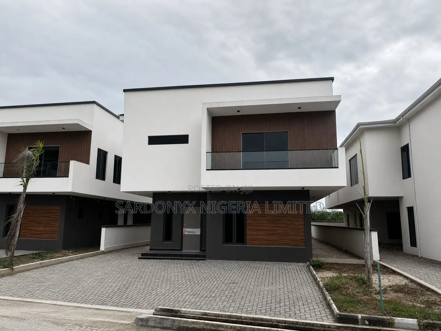 4bdrm Duplex in Regent Park, Lekki Phase 1 for sale in Lekki Phase 1