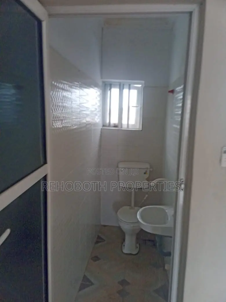 3bdrm Apartment in Bendel Filling, Akala Express for rent in Akala Express