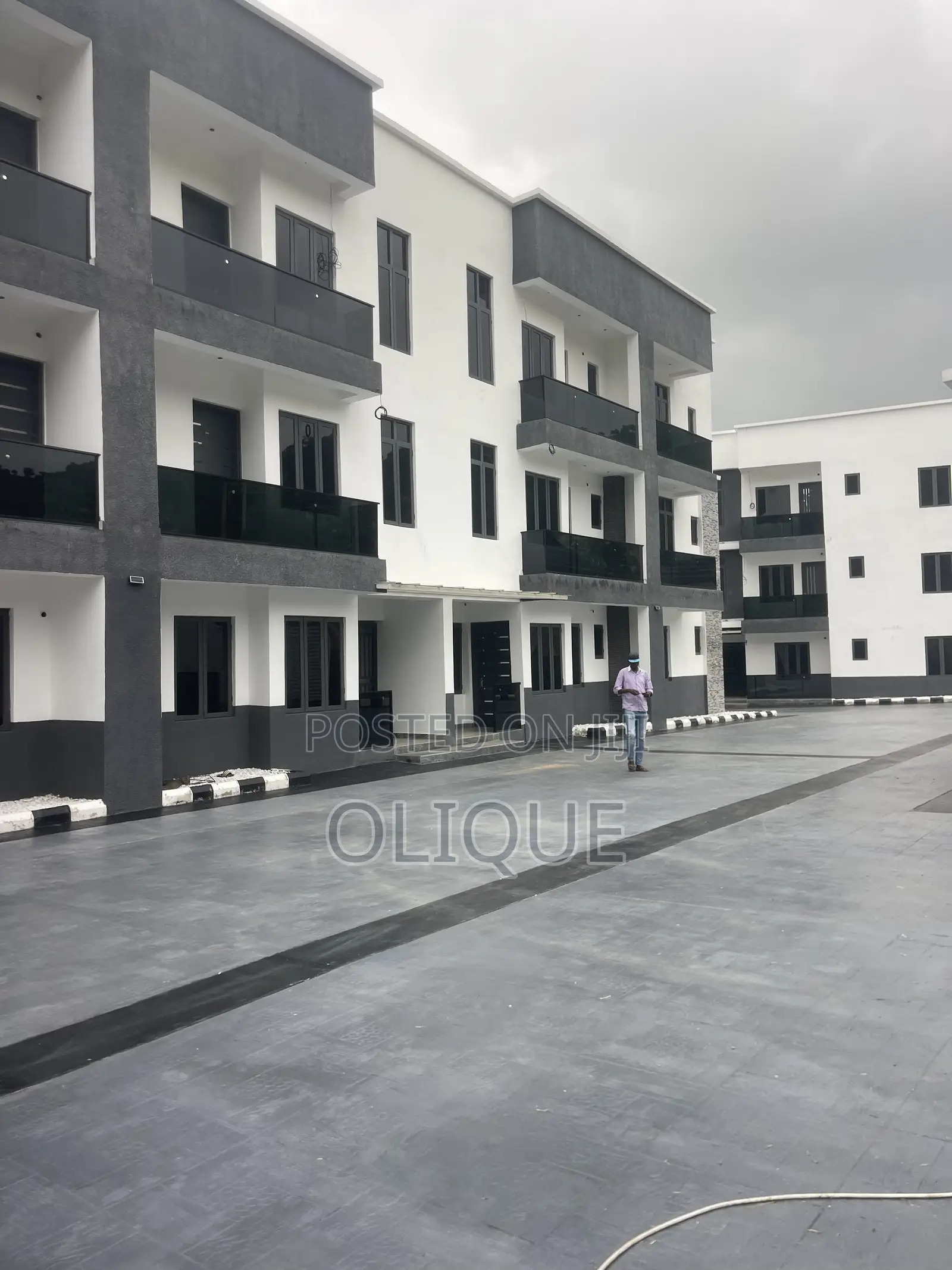 3bdrm Block of Flats in Dawaki for sale in Dawaki