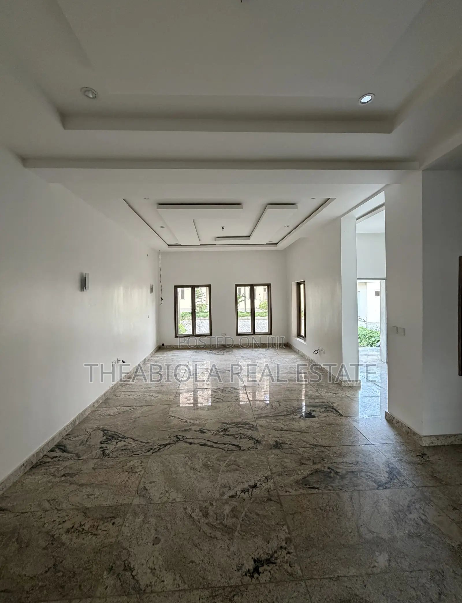 4bdrm Townhouse/Terrace in Dawaki, Abuja for sale in Dawaki