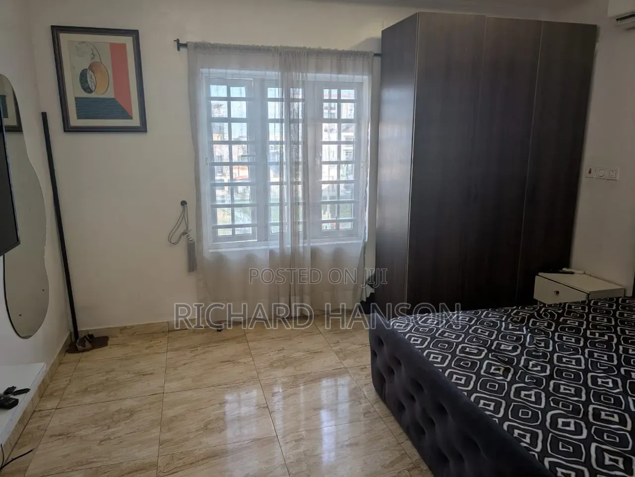 2bdrm Apartment in Off Gbamgbala, Lekki Phase 1 for rent in Lekki Phase 1