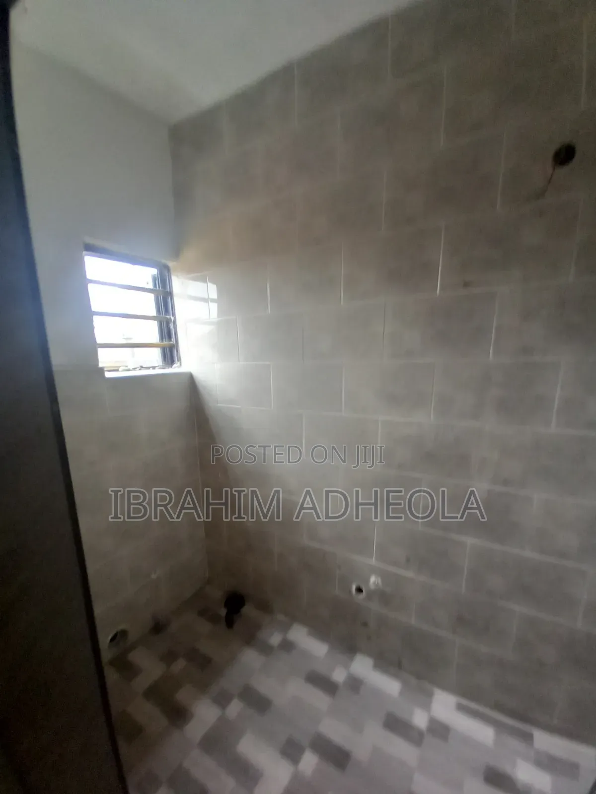 3bdrm Block of Flats in Ojokoro, Abule Egba for sale in Abule Egba
