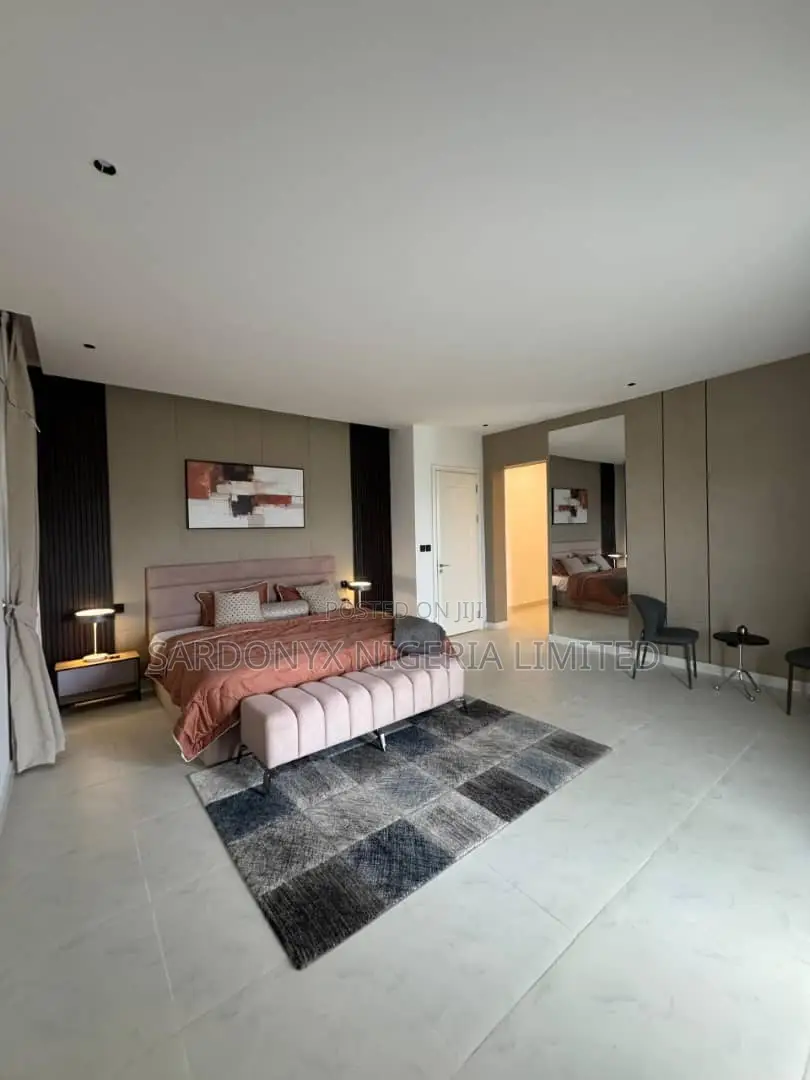 4bdrm Duplex in Lekki Phase 1 for sale in Lekki Phase 1