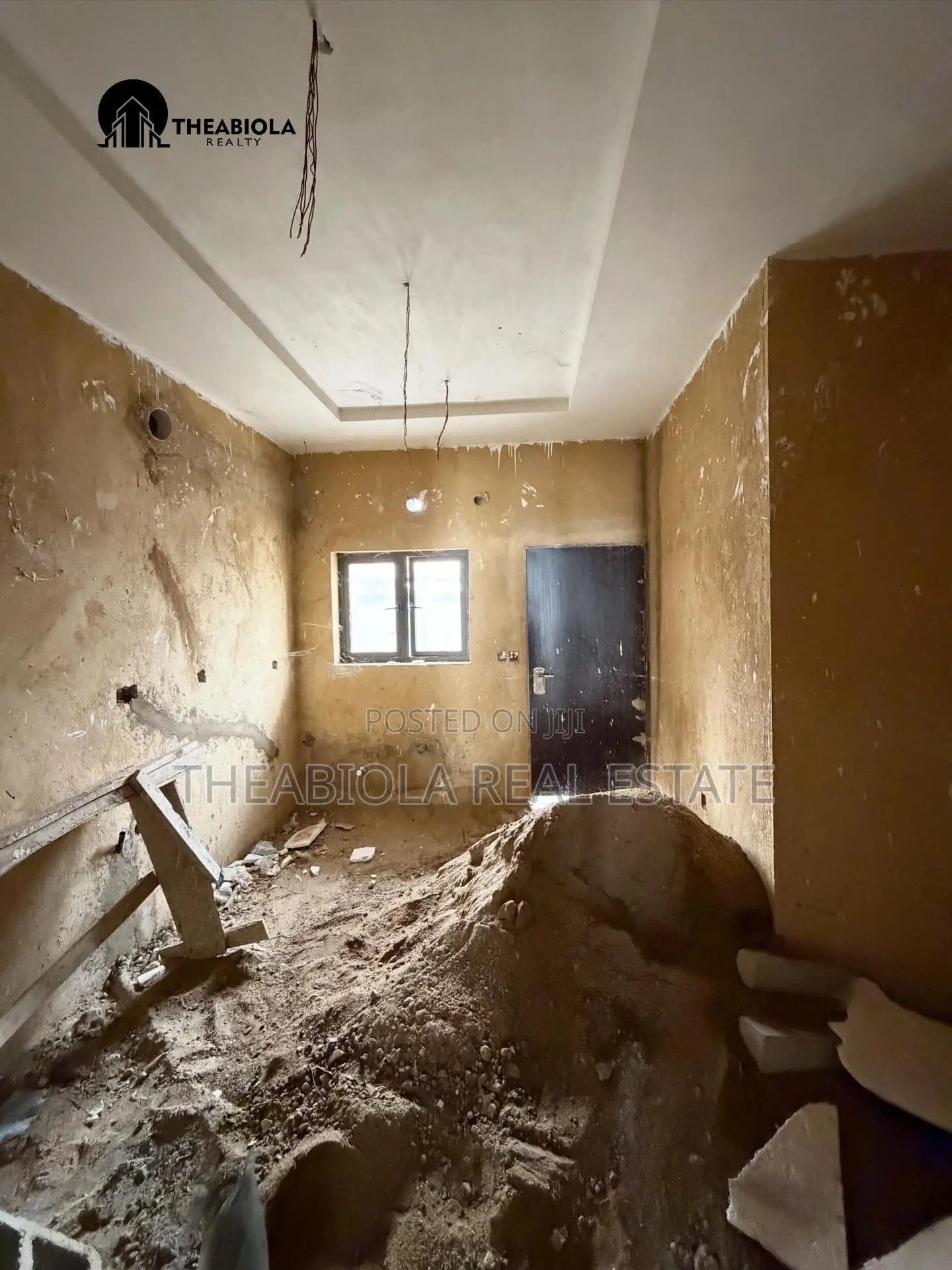 4bdrm Townhouse/Terrace in Mabushi, Abuja for sale in Mabushi