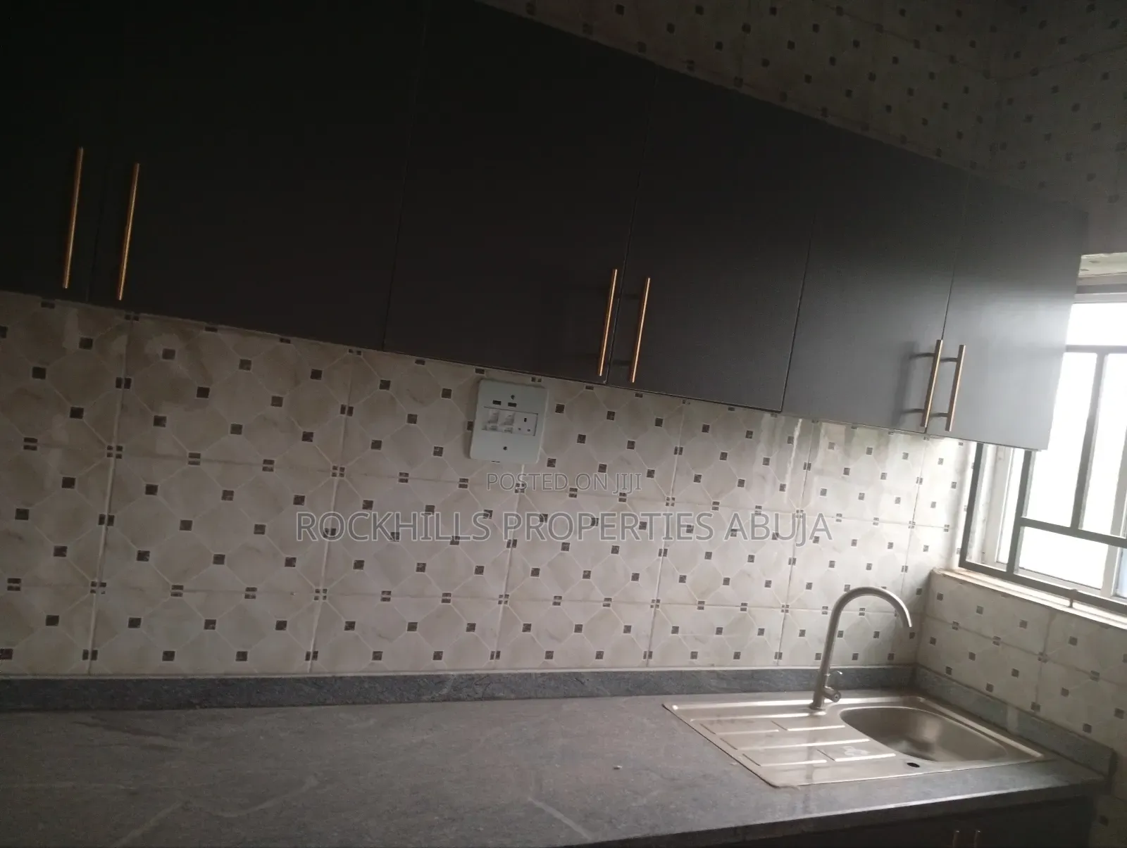 2bdrm Apartment in Military Pension, Kubwa for rent in Kubwa