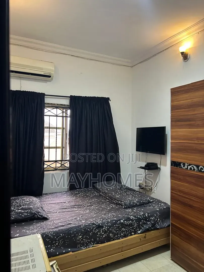 A Furnished Bq in Ikate-Elegushi