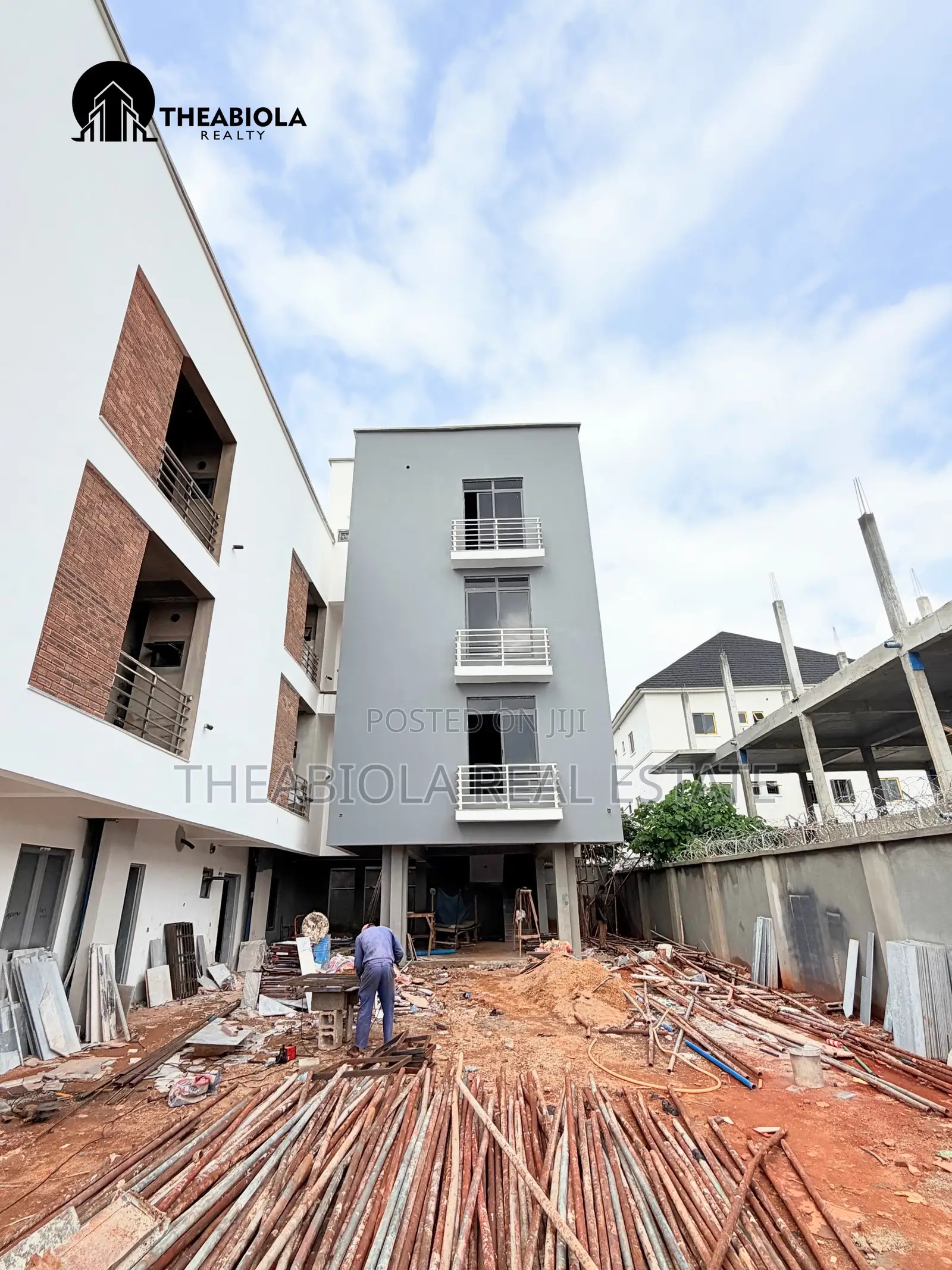 4bdrm Apartment in Jahi, Abuja for sale in Jahi