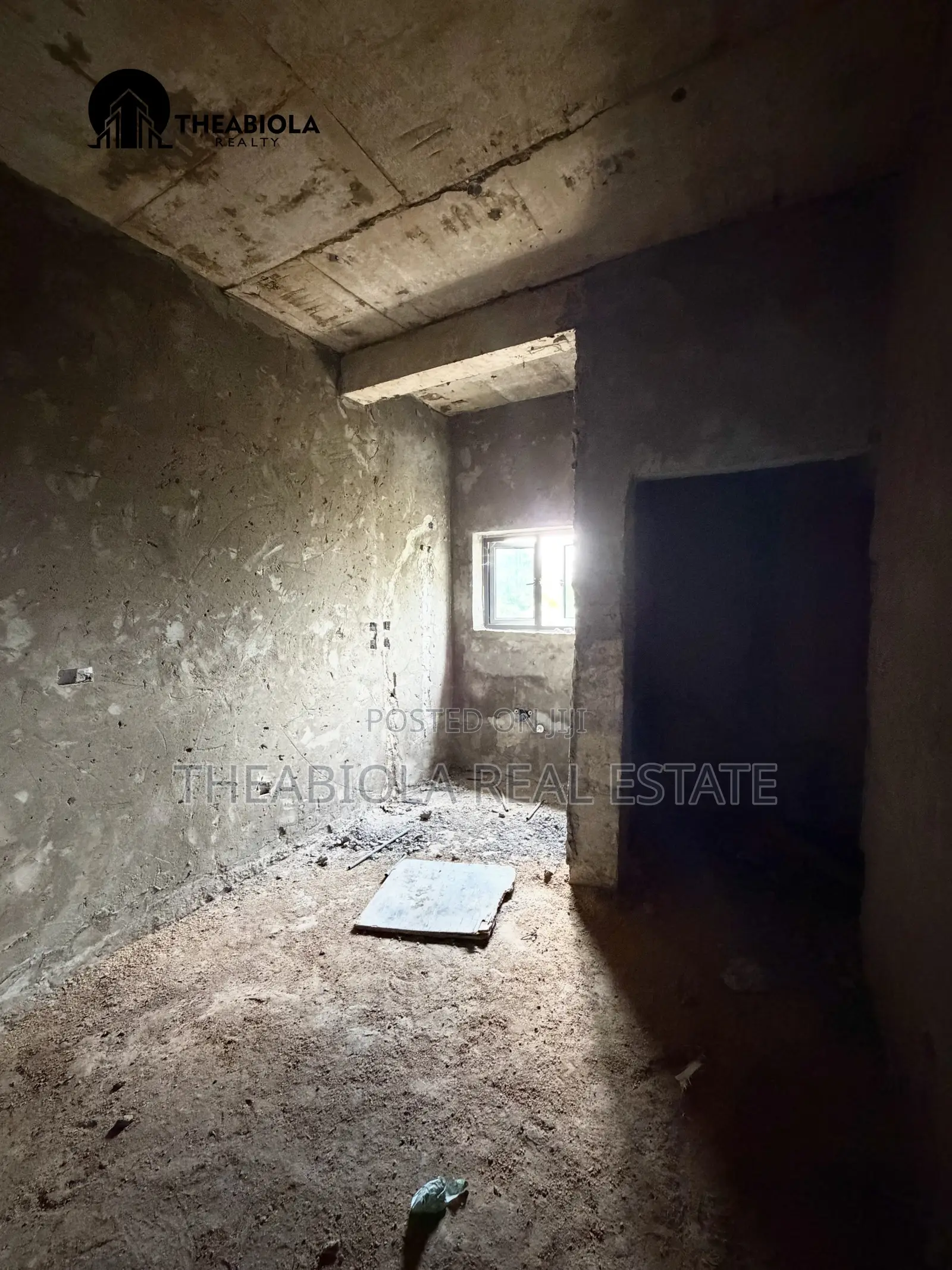 4bdrm Apartment in Jahi, Abuja for sale in Jahi