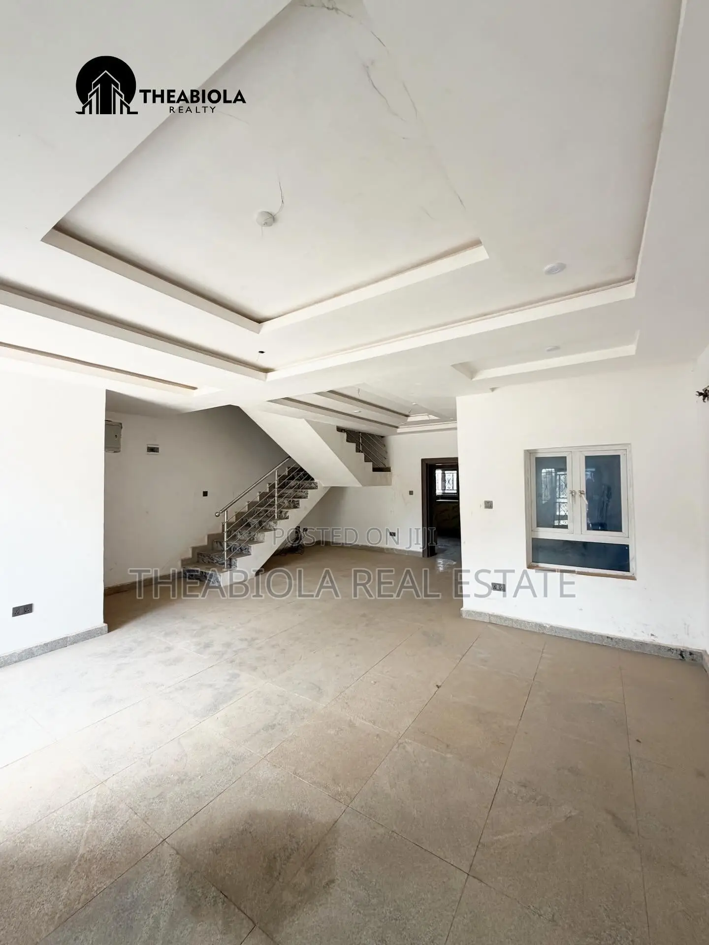 4bdrm Townhouse/Terrace in Apo Kaura, Abuja for sale in Kaura