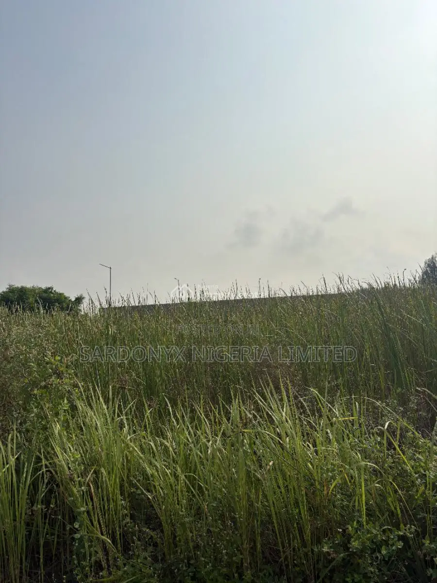 Fully Serviced Waterfront Plots Phase 2 in Lekki Phase 1