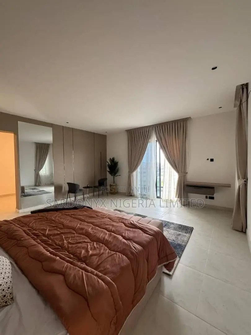 4bdrm Duplex in Lekki Phase 1 for sale in Lekki Phase 1