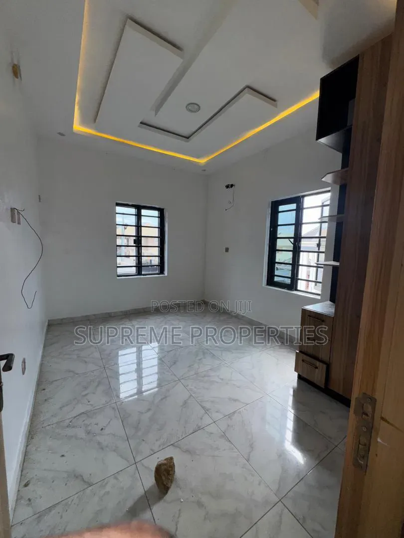 2bdrm Block of Flats in Oluyole Extension, Ibadan for rent in Ibadan