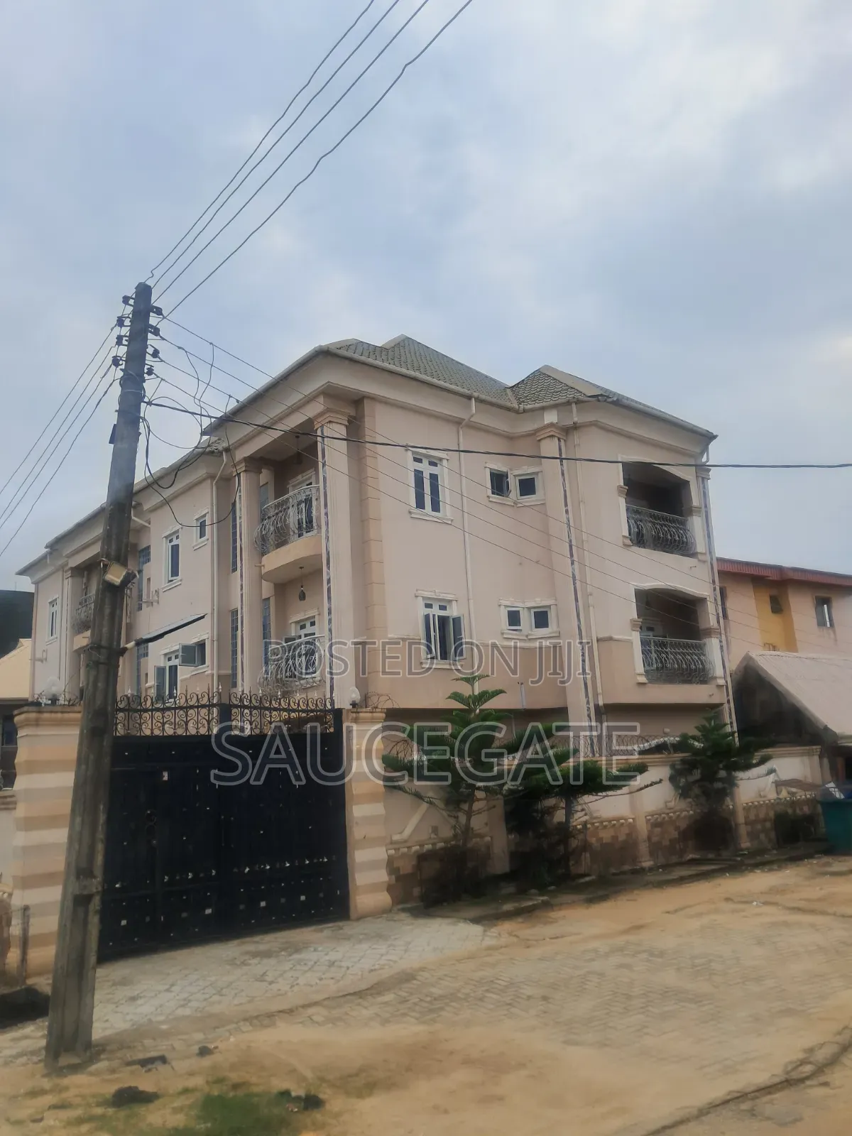 3bdrm House in Off Redgate, Satellite Town for rent in Satellite Town