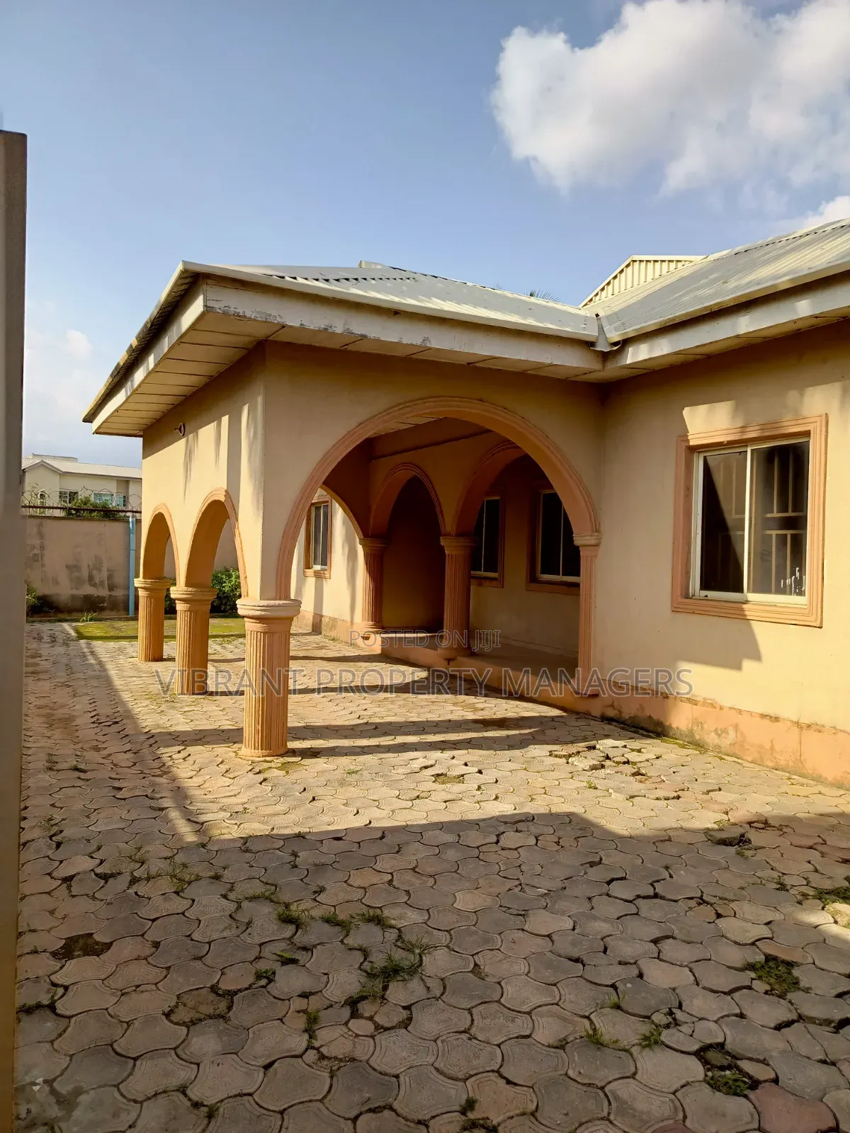4bdrm Bungalow in Barnawa Phase 2, Kaduna / Kaduna State for sale in Kaduna / Kaduna State
