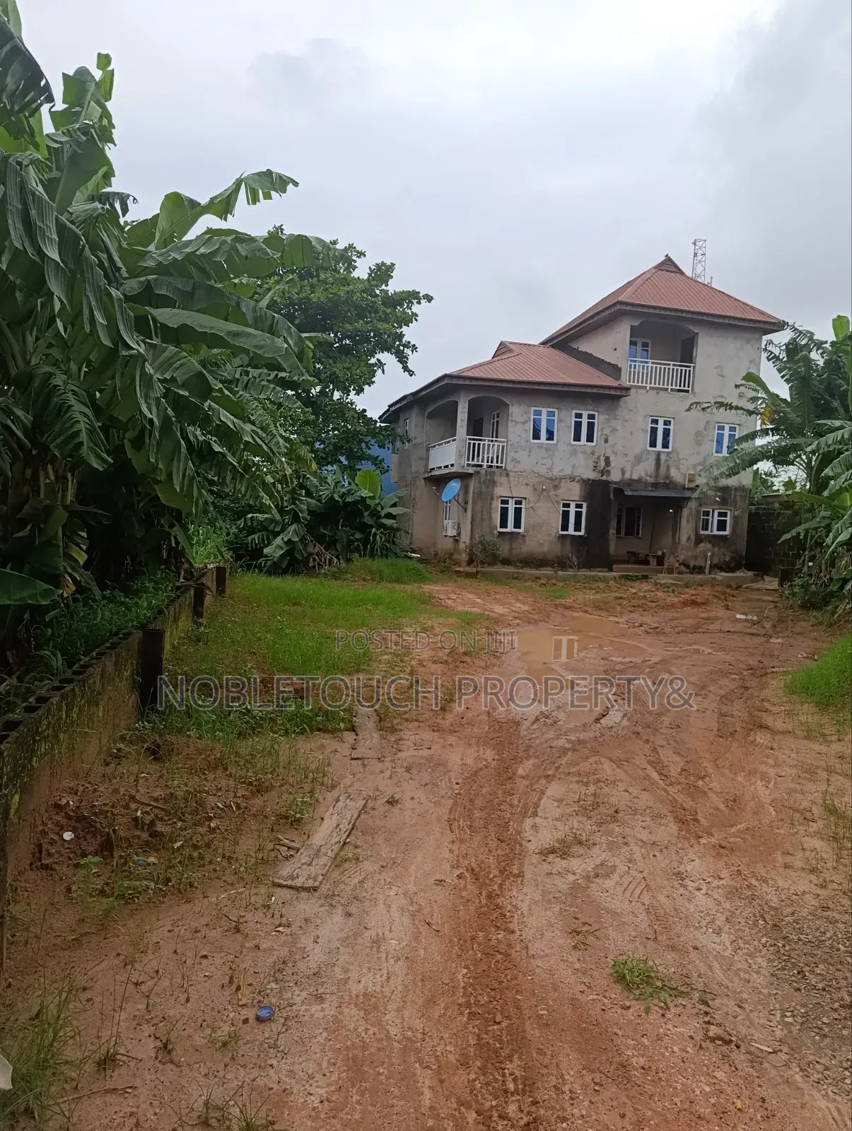 6bdrm Duplex in Liasu Road Ikotun, Iseri Olofin for sale in Iseri Olofin