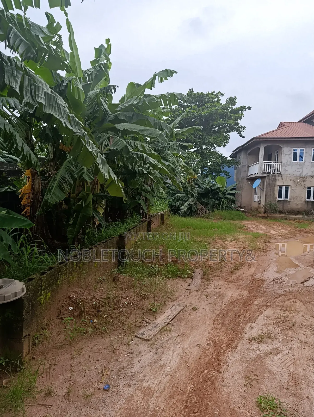 6bdrm Duplex in Liasu Road Ikotun, Iseri Olofin for sale in Iseri Olofin