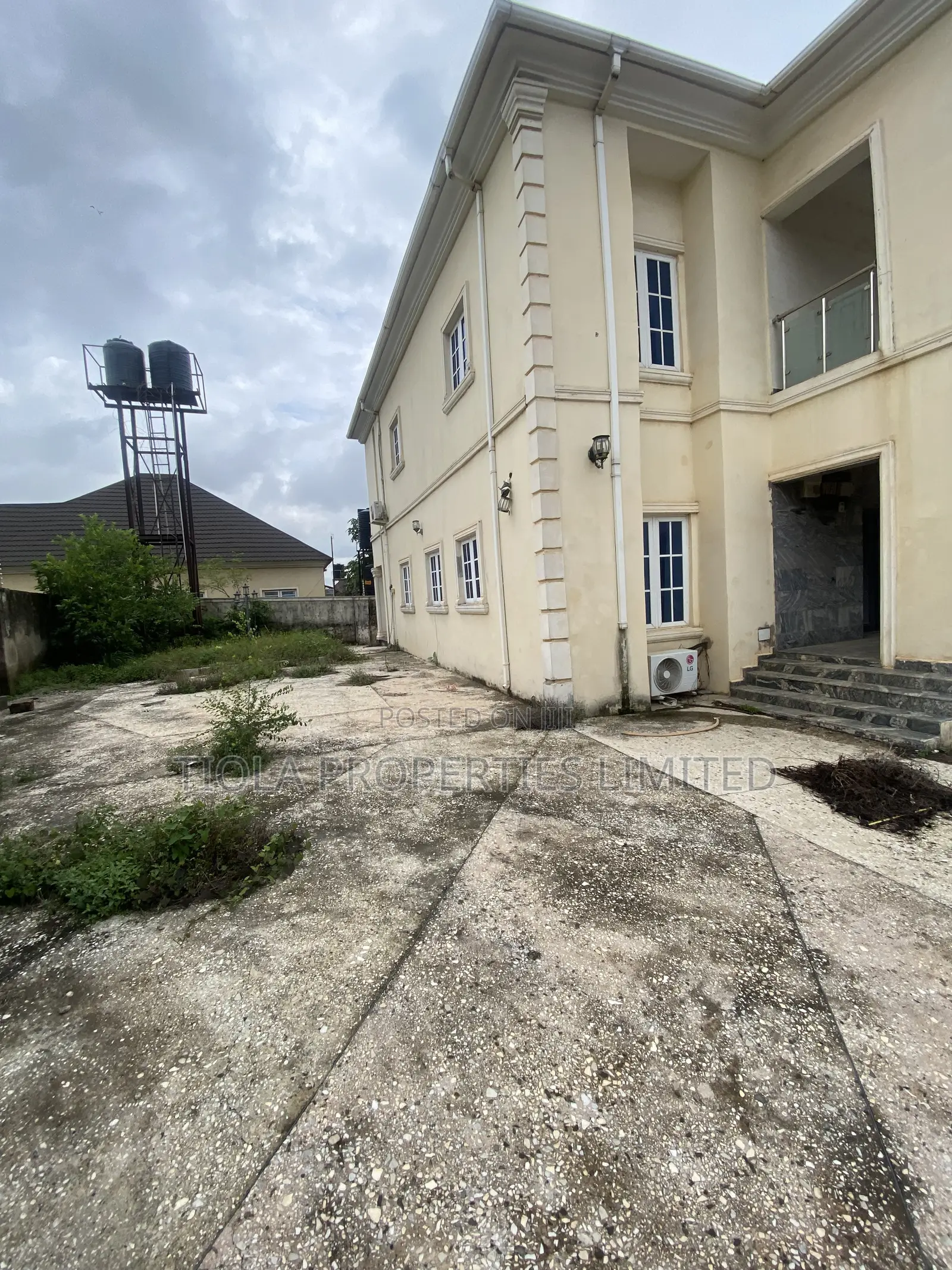 4bdrm Duplex in Rainbow Estate(Stone, Sabon Lugbe for rent in Sabon Lugbe