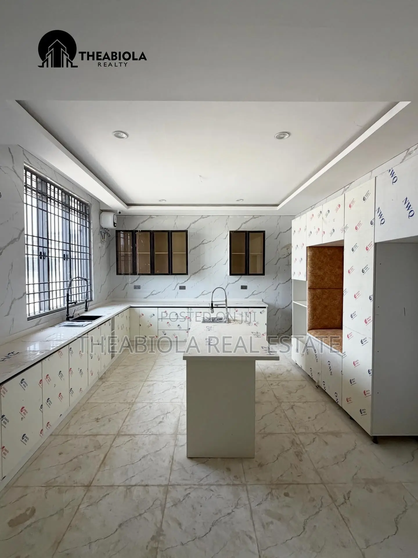 6bdrm Duplex in Katampe Extension, for sale in Katampe Extension