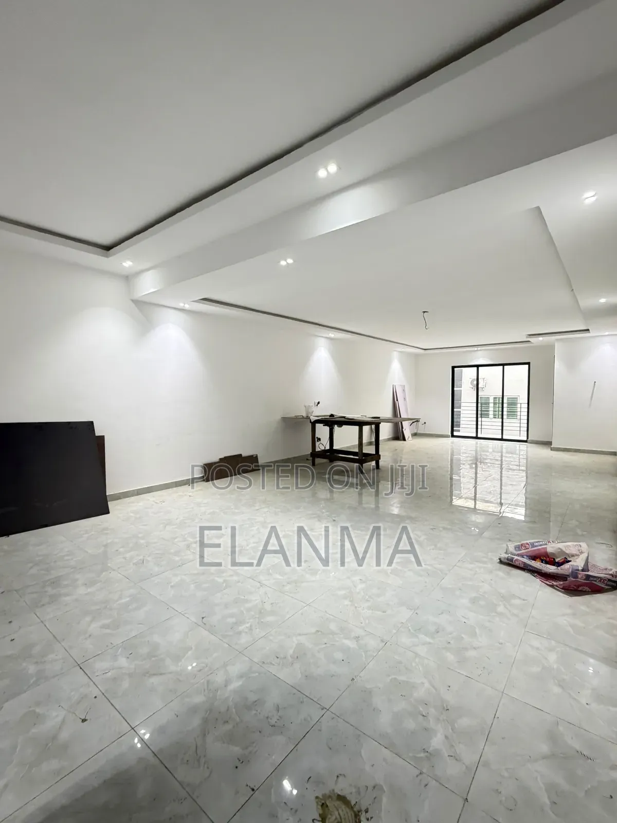 3bdrm Apartment in Lekki Phase 1 for sale in Lekki Phase 1