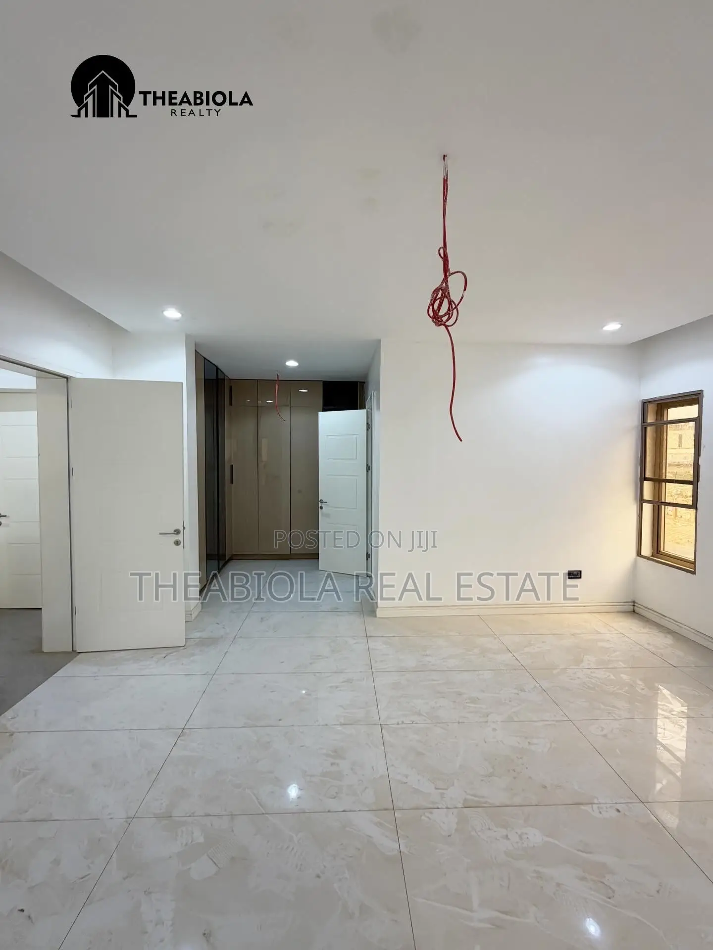 7bdrm Duplex in Guzape, Abuja for sale in Guzape District
