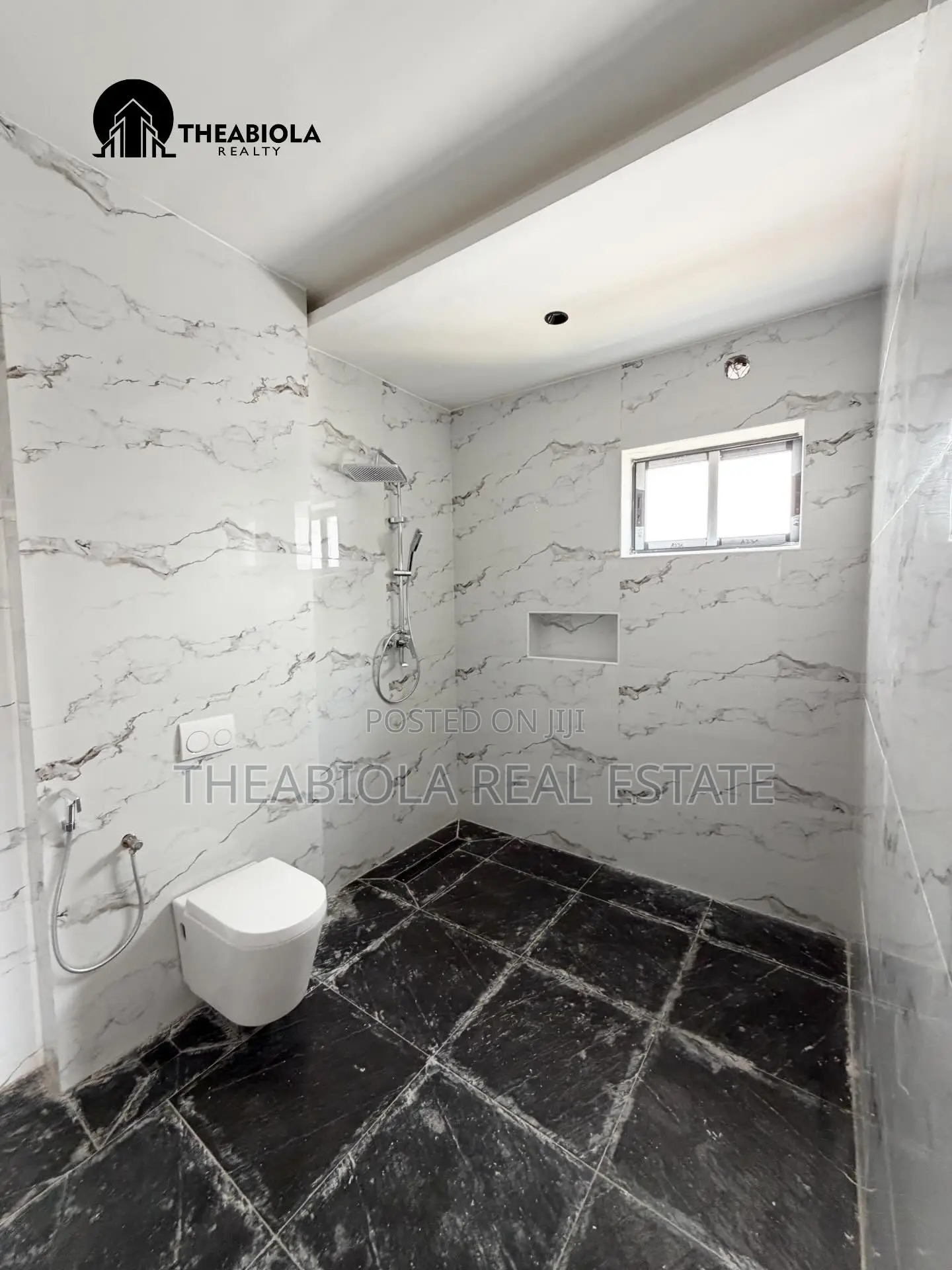 6bdrm Duplex in Katampe Extension, for sale in Katampe Extension