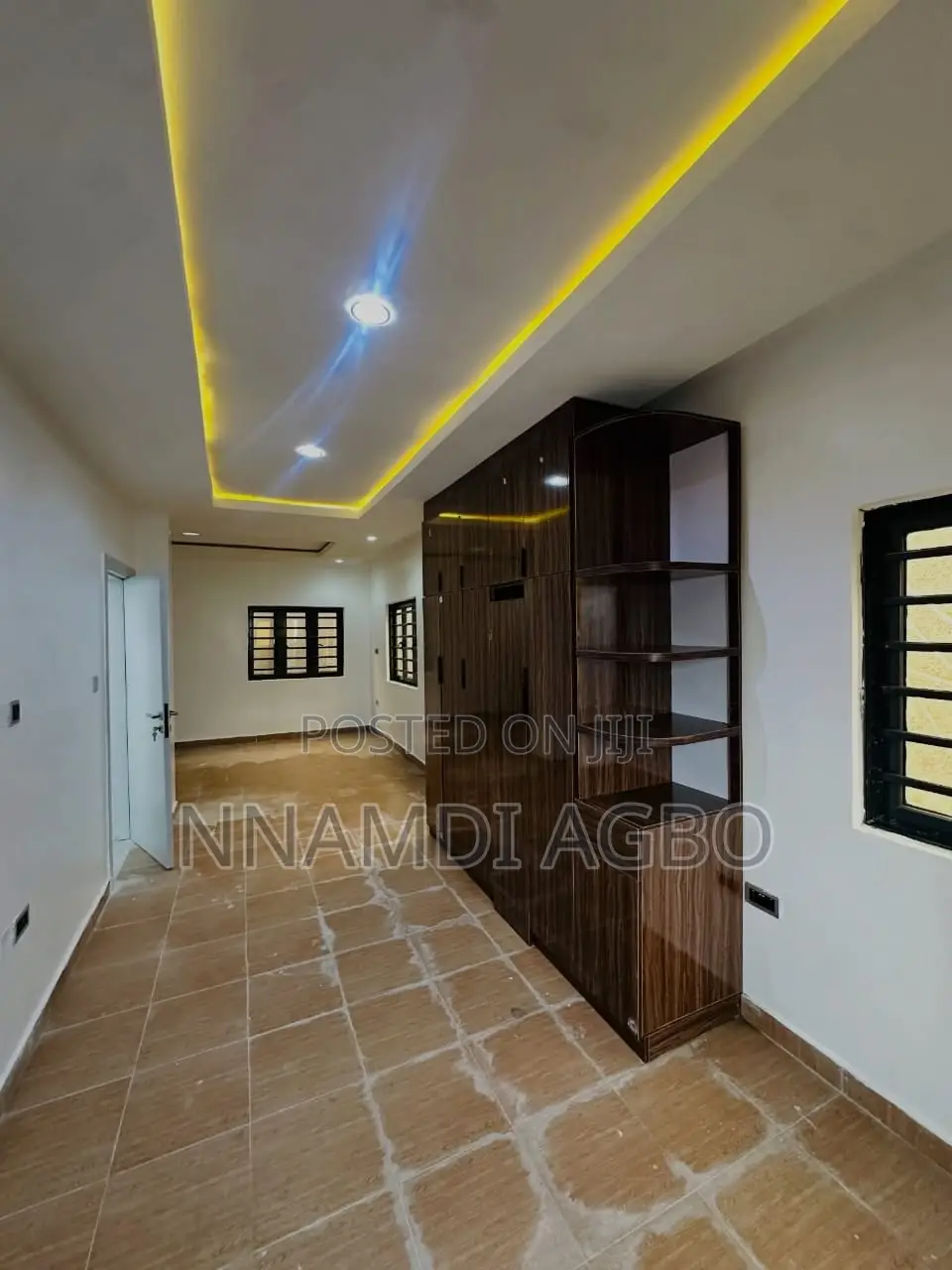 3bdrm Duplex in Ogombo for sale in Ogombo