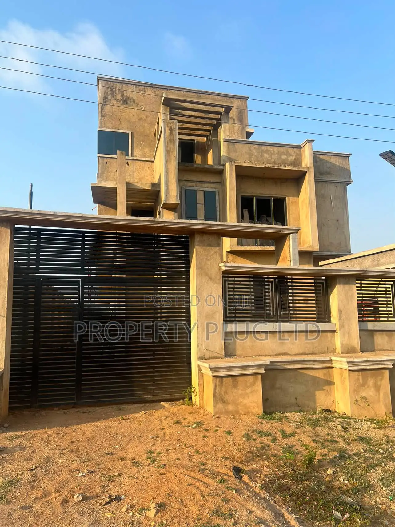 5bdrm Duplex in Zone E, Apo Resettlement for sale in Apo Resettlement