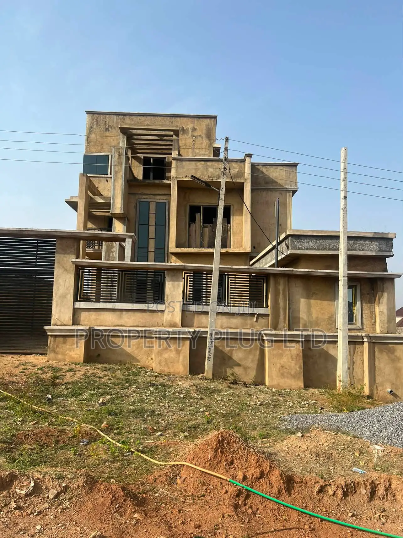 5bdrm Duplex in Zone E, Apo Resettlement for sale in Apo Resettlement